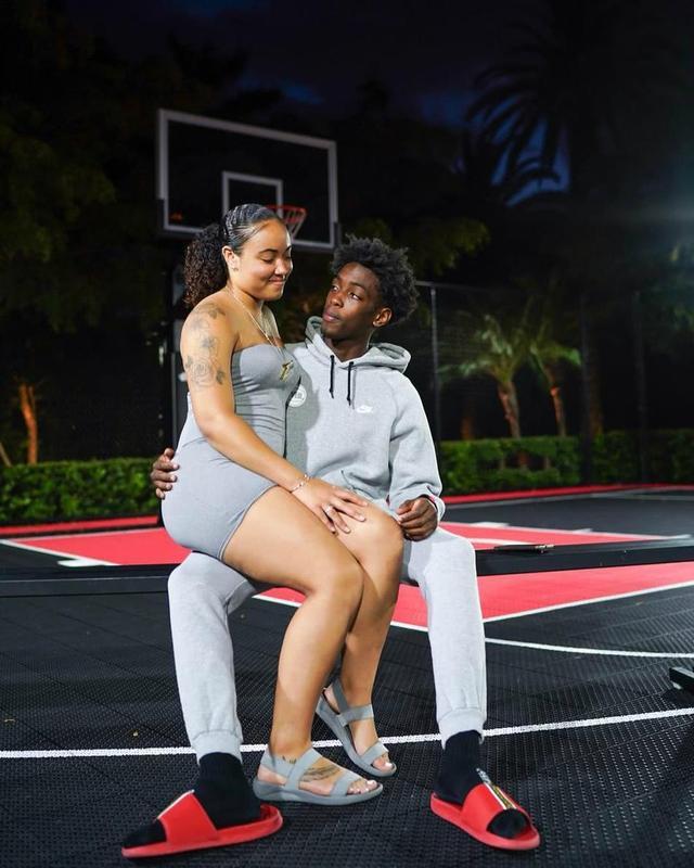 个对抗点的 个对抗点的