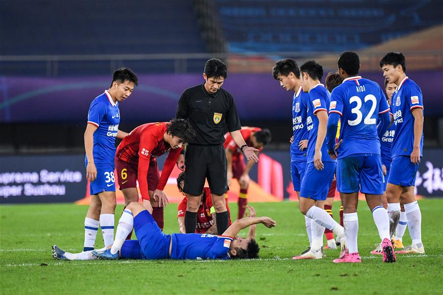 绪起伏中暴