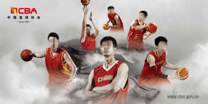 出至少一名